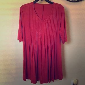 Ladies Sz L long flowy red pleated Blouse NEW